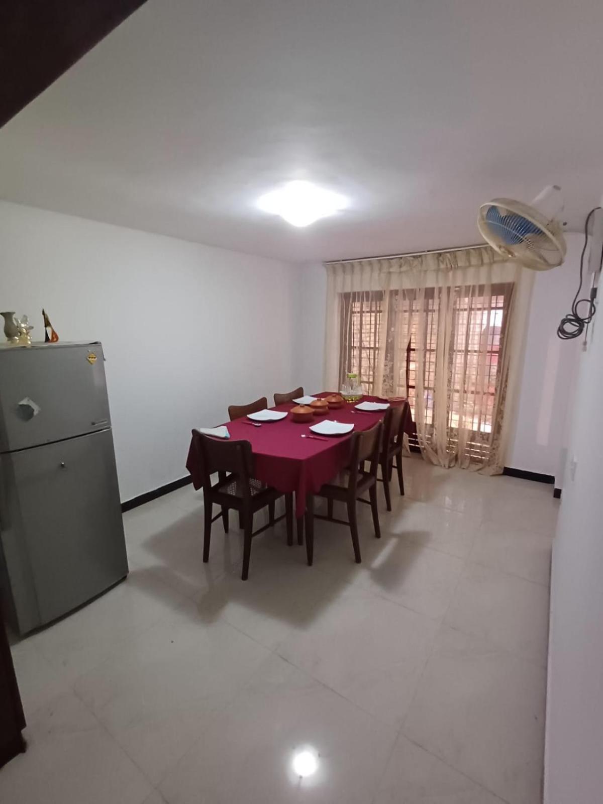 Villa Chenu Dehiwala-Mount Lavinia Eksteriør bilde